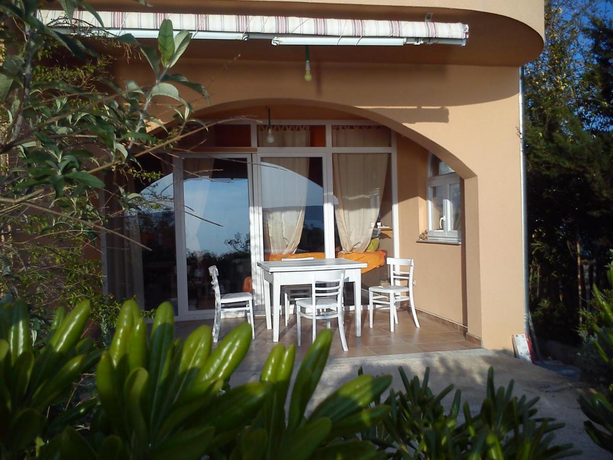 Apartman Atanasov Seline Exterior photo