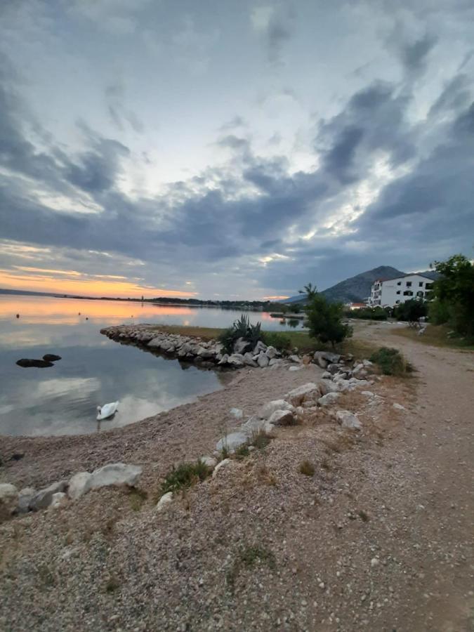 Apartman Atanasov Seline Exterior photo